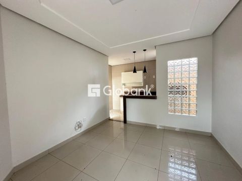 Casa em Jardim Panorama