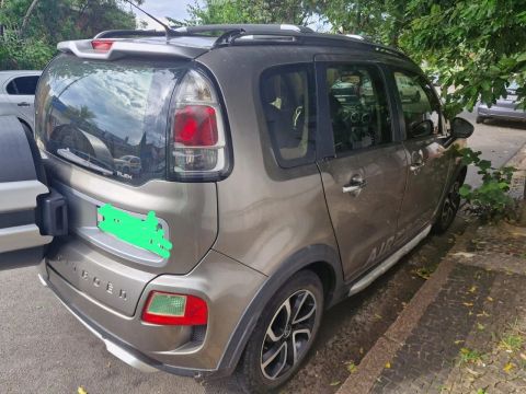 Aircroos 1.6 flex completo 