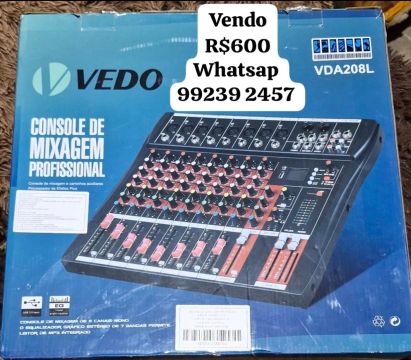 Console de Mixagem Profissional VEDO