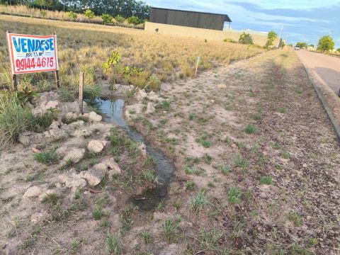 Terreno com 891,11m² em ótima localização