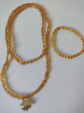Conjunto de Colar e Pulseira em miçangas