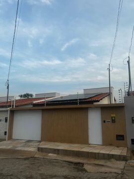 Vendo casa no bairro Emaús