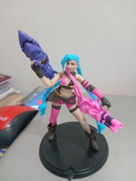Boneco Jinx League of Legends - Colecionável