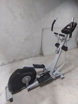 Elíptico Embree 210 - Ótimo Estado!