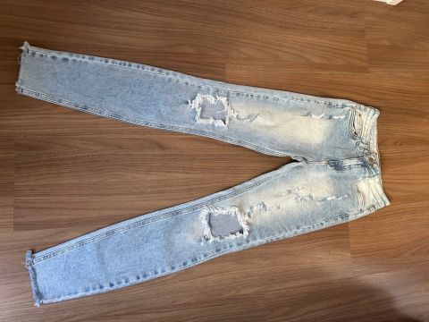Calça Jeans Destroyed
