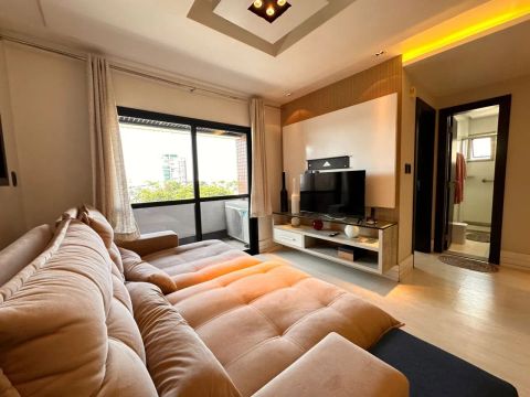 Flat mobiliado e reformado á venda no Hotel Adrianopolis! Agende sua visita!