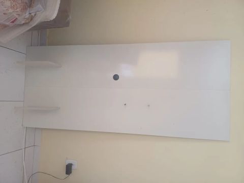 Painel em mdf pra TV de até 60 polegadas 