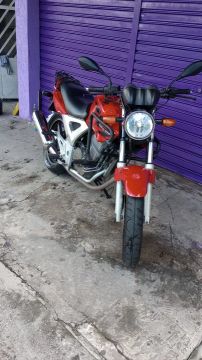 Moto Twister 2008