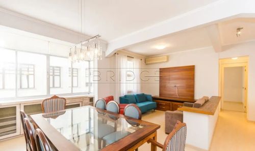 Apartamento de 3 dorm. semi mobiliado no Bom Fim
