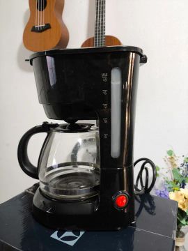 Cafeteira Lenoxx 18 xícaras 