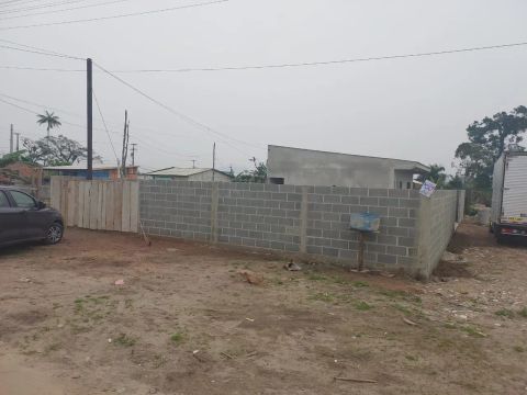 Vendo terreno  em guaratuba R$30 mil 