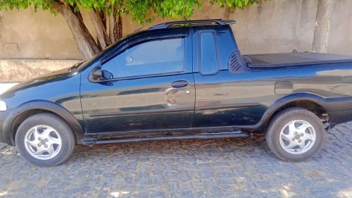 FIAT STRADA 2002 Usados e Novos