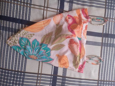 Blusa costas aberta 