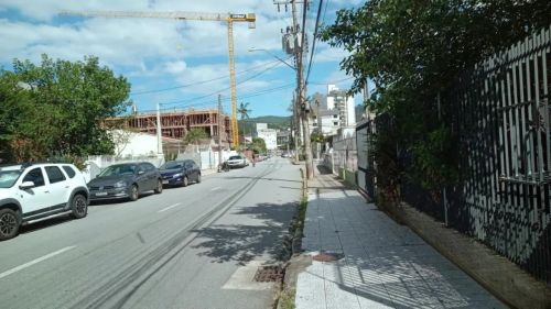 Lote / Terreno 275m² - Trindade - Florianópolis,SC