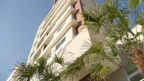 Apartamento em Rua General Carneiro - Centro - Curitiba/PR