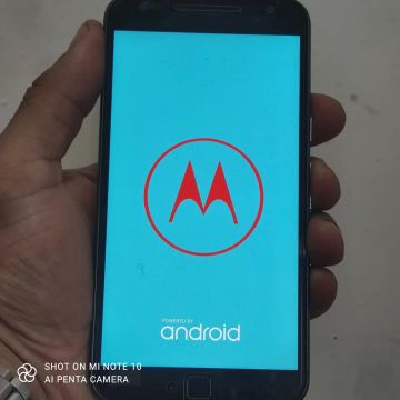 Celular motog4 plus 