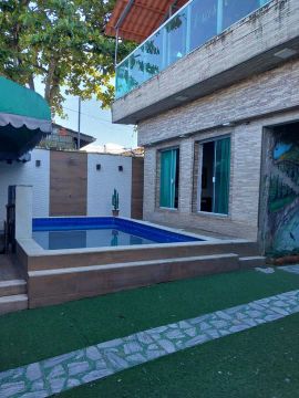 Casa com piscina em Praia Grande para finais de semana e temporada 