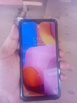 Samsung A 20