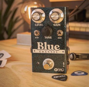 Pedal de Overdrive Blue Channel RAD Custom Shop
