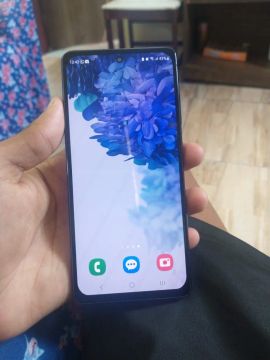 Samsung Galaxy S20 FE 5g - em perfeita condições 