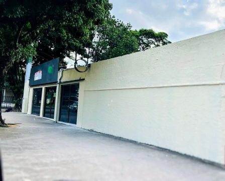 Ponto comercial na Av Cidade Jardim