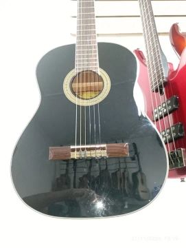 Violão Eagle Nylon Clássico  venda ou troca ,muito novo (Regulado)
