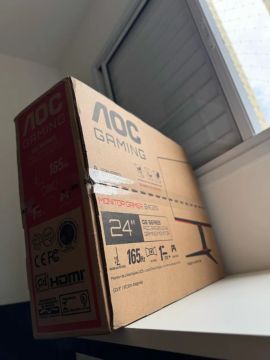Monitor AOC Novo/lacrado, garantia (parcelo cartão)