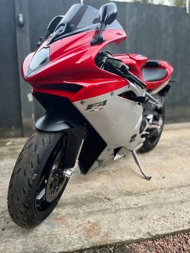 MV Agusta F4 - Esportiva - Vermelha - 1.000cc - Impecável