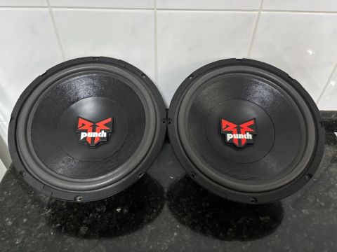 Par de subwoofers Rockford Fosgate Punch RFP-1412