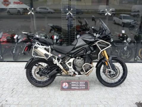 TRIUMPH TIGER 1200 BLACK EDITION