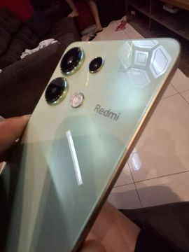 Xiaomi 13 