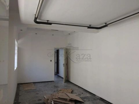 Casa Comercial - Centro - 2 Dormitórios - 350 m²