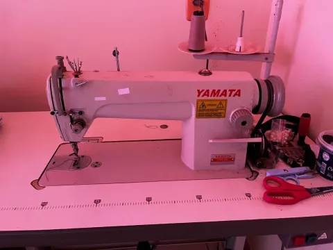 Máquinas de Costura Industrial, RETA, GALONEIRA e ORVERLOCK.