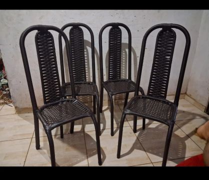 Jogo de 4 Cadeiras de Fibra Sintética Preta