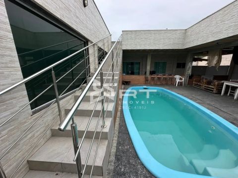 Vende-se Pousada Familiar em Penha - Próxima ao Parque Beto Carrero!