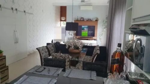 Oportunidade - Casa em Condomínio - Caçapava - Condomínio Terras do Vale - 3 Suítes - 160m