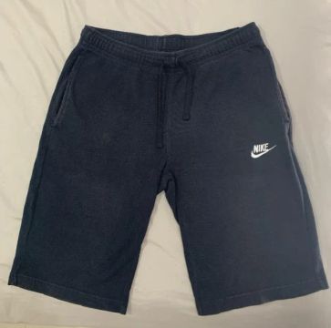 Bermuda Nike Sportswear Club Masculina