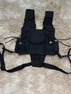 Mochila Tática Preta com Diversos Bolsos