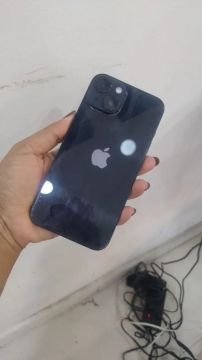 iPhone 14 preto ,128g- semi Novo