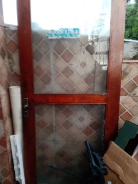 Porta madeira/vidro usada
