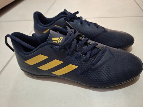 Chuteira society adidas - Tamanho 41 - Azul e Dourado