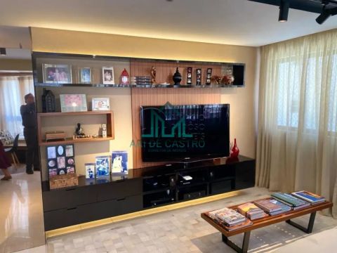 Apartamento 3 suítes, Gabinete, Lavabo, Dependência e 3 Vagas na segunda Quadra da Praia d