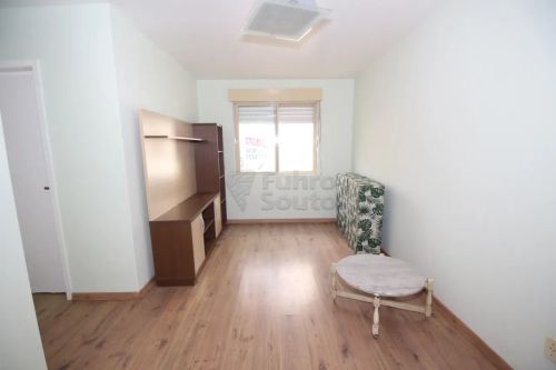 Apartamento Padrão em Pelotas