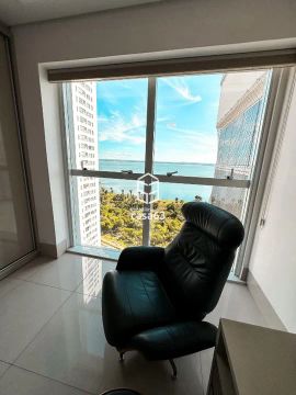 Apartamento espaçoso com mais de 230m2 com vista incrível do lago na Graciosa 