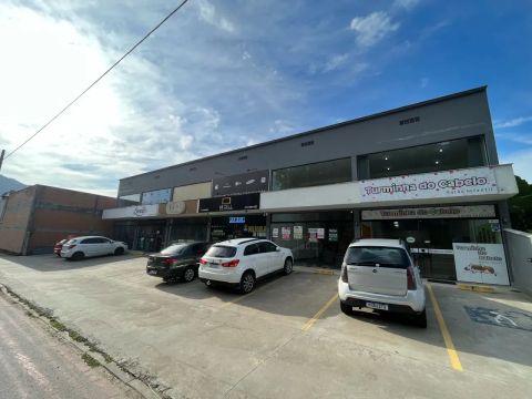 Sala comercial bairro Rau