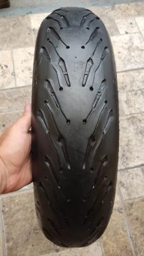 Pneu usado Michelin Road5 150/70-17
