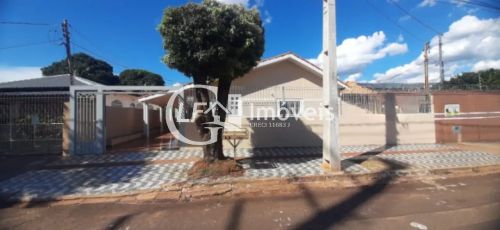 Imperdível Casa à Venda em Campo Grande-MS, Vila Bandeirante! 5 Quartos, 1 Suíte, 4 Salas,
