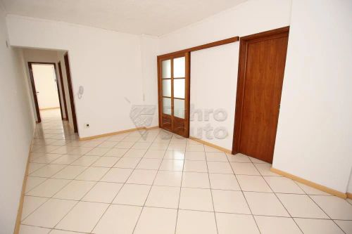 Apartamento Padrão em Pelotas