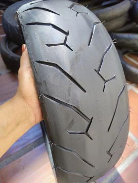 Pneus de moto Lote 3