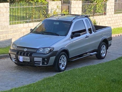 FIAT STRADA 2005 Usados e Novos